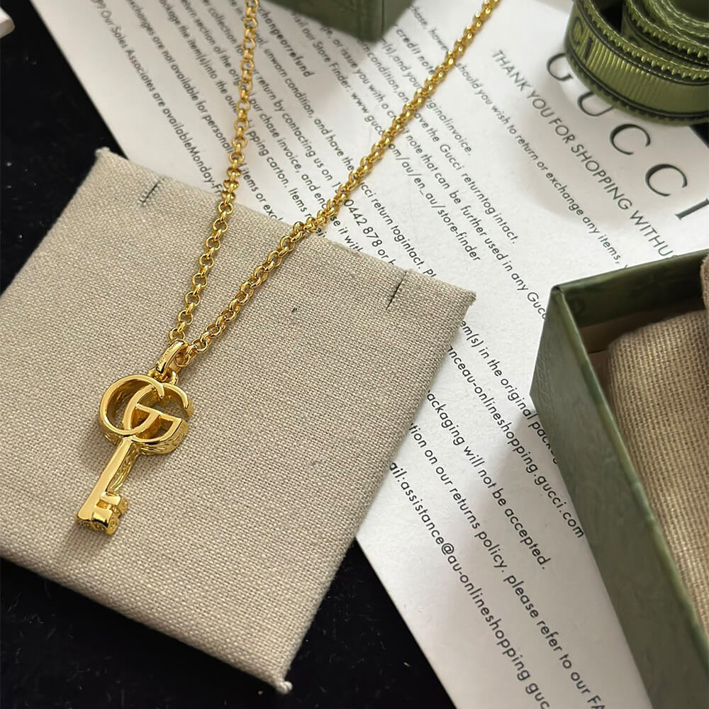 Gvc*1 NECKLACE