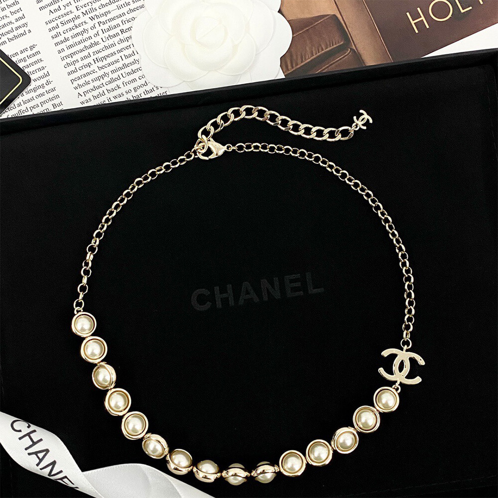 Ch**el NECKLACE