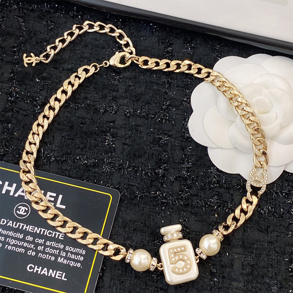 Ch**el NECKLACE