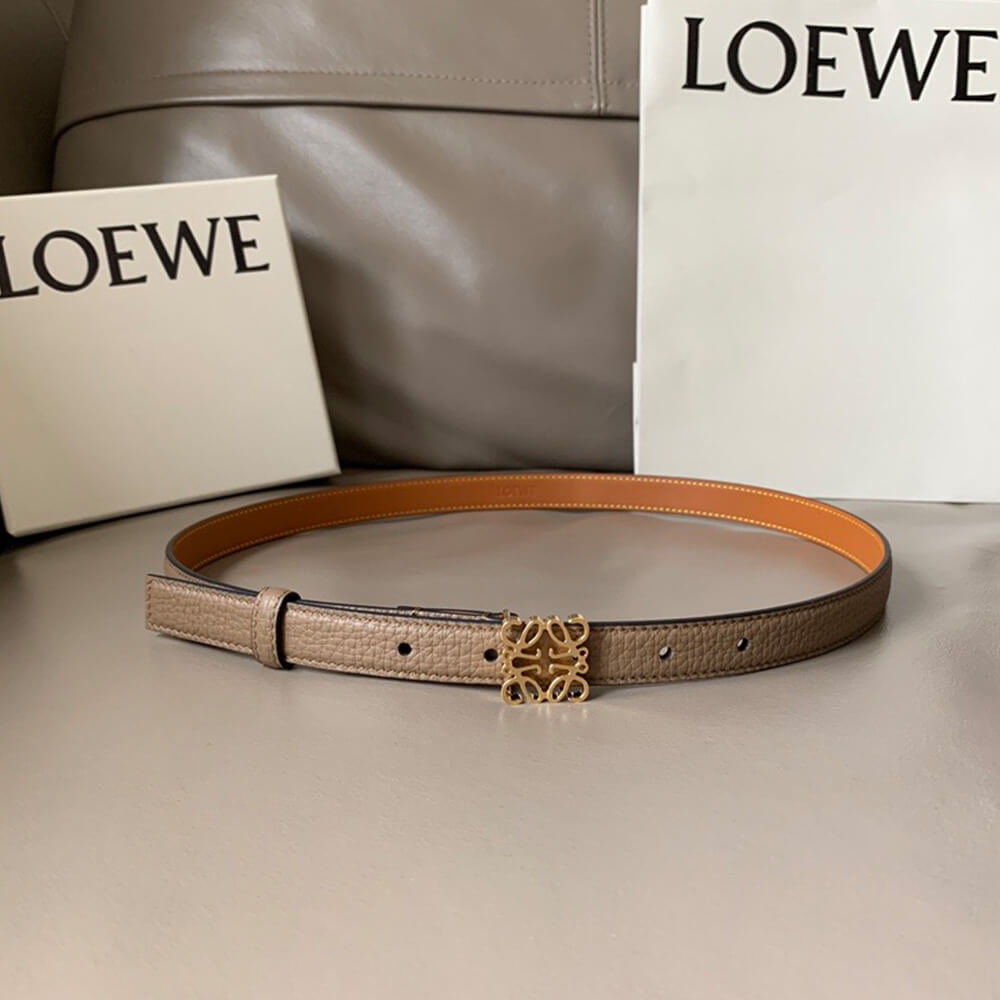 L0ew* Anagram belt in pebble grain calfskin 20mm