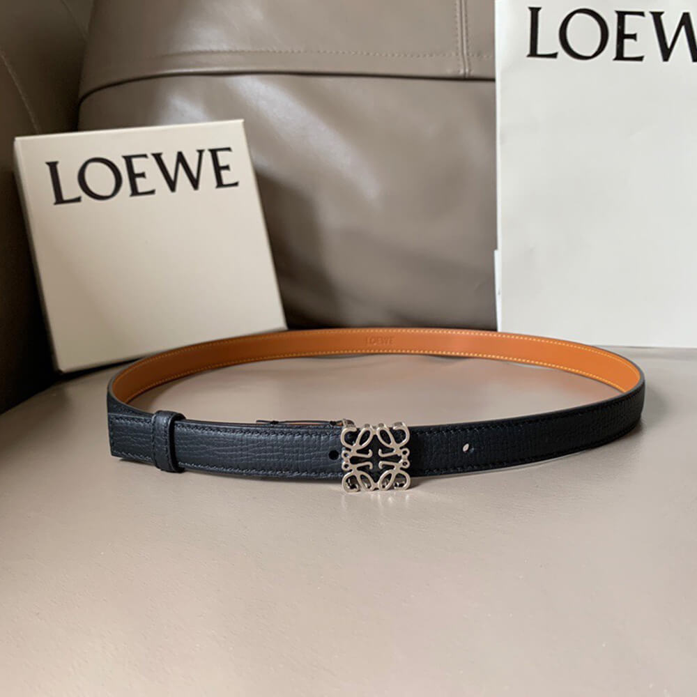L0ew* Anagram belt in pebble grain calfskin 20mm