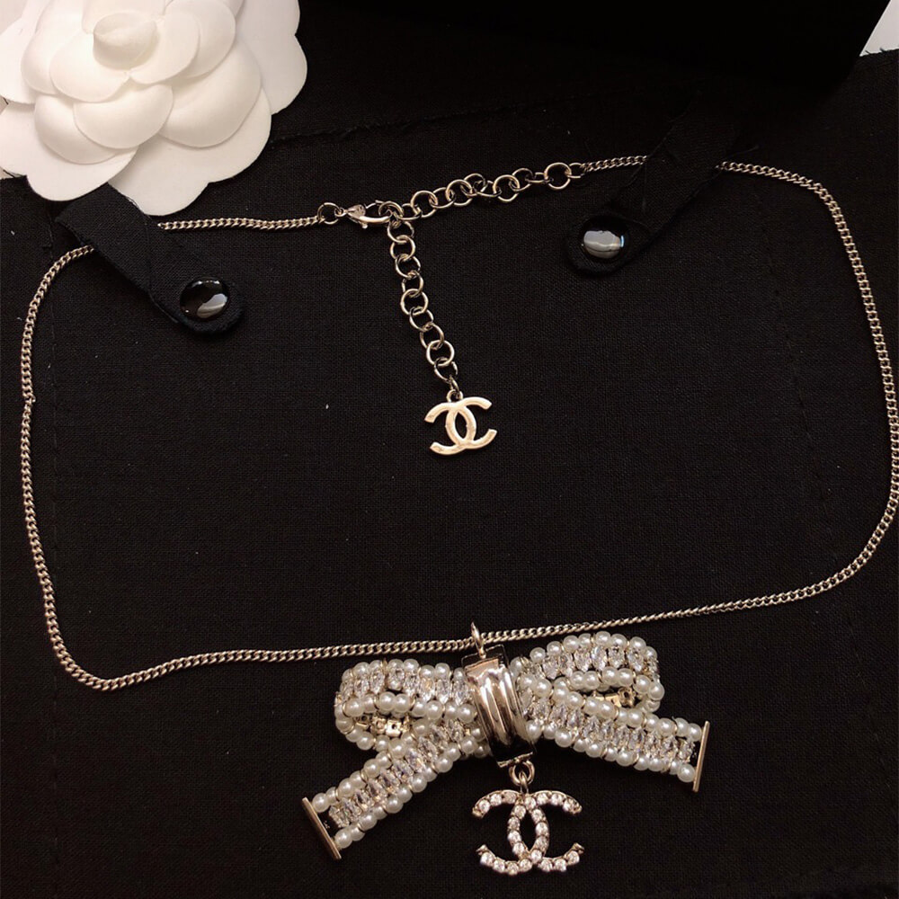 Ch**el PEARL NECKLACE
