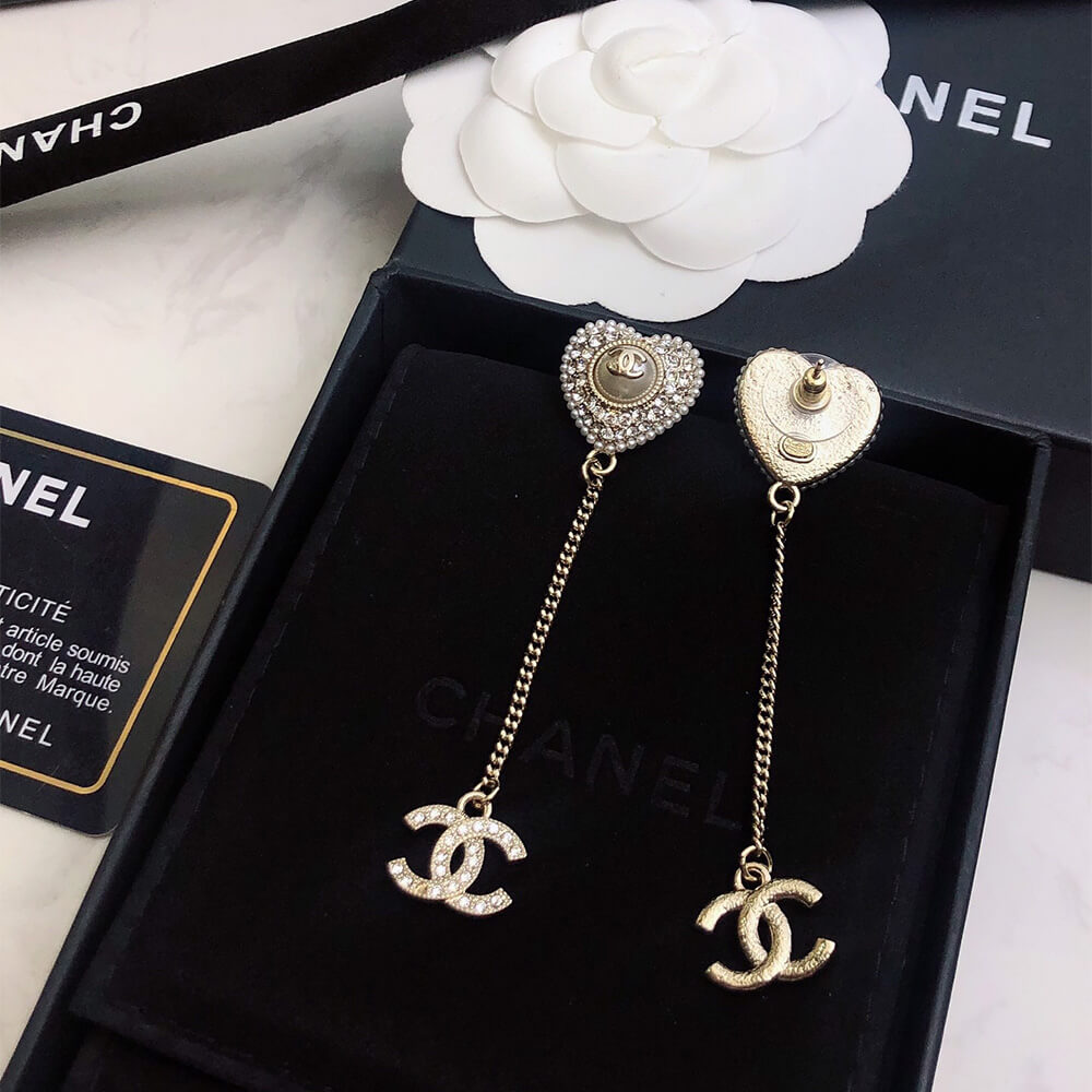 Ch**el D1am0nd EARRINGS