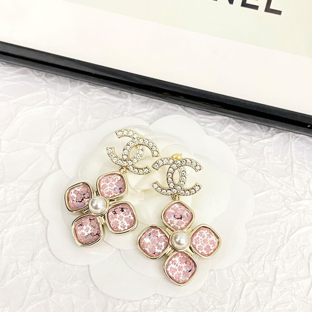 Ch**el D1am0nd EARRINGS