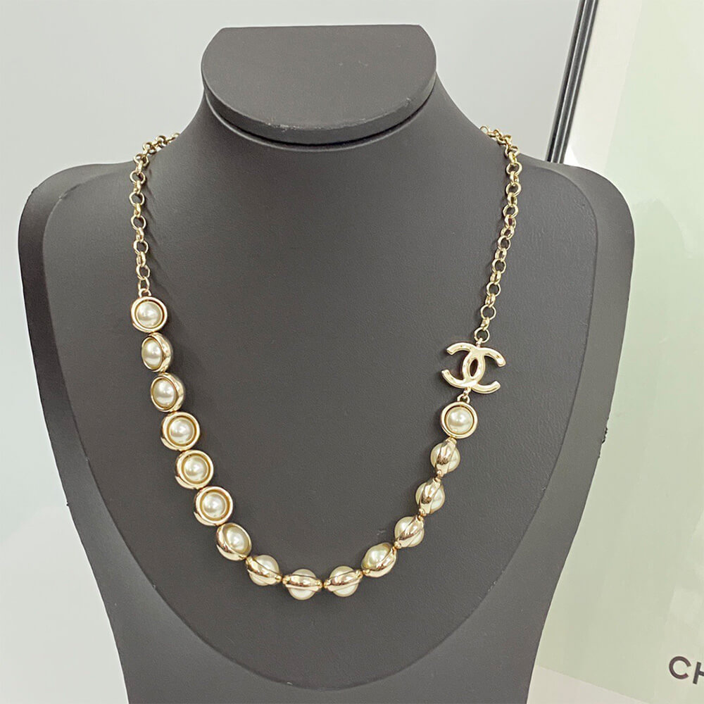 Ch**el NECKLACE
