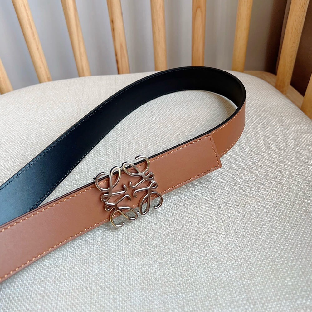 L0ew* Reversible Anagram belt in smooth calfskin 28mm