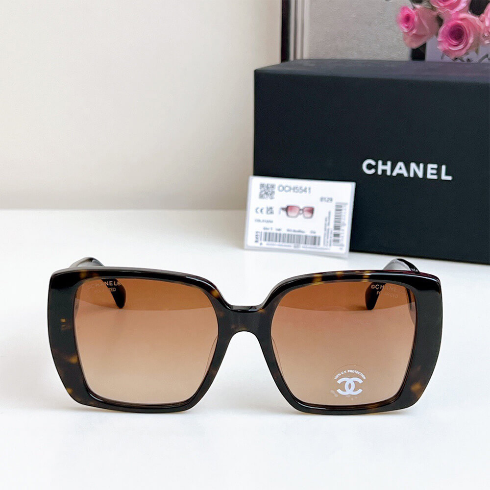 Ch**el SUNGLASSES