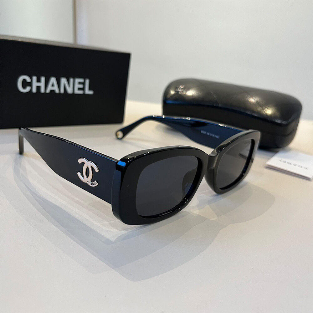 Ch**el SUNGLASSES