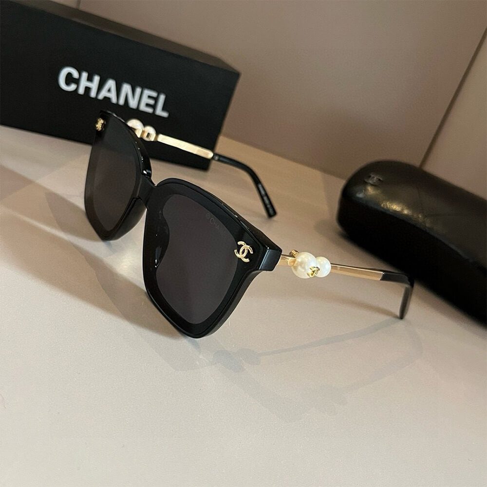Ch**el SUNGLASSES