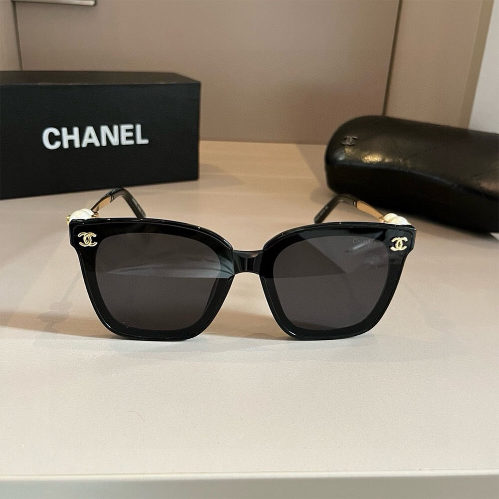 Ch**el SUNGLASSES
