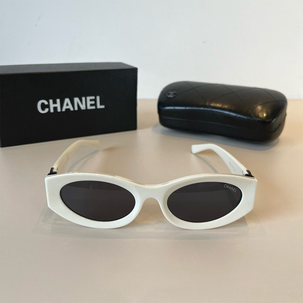 Ch**el SUNGLASSES