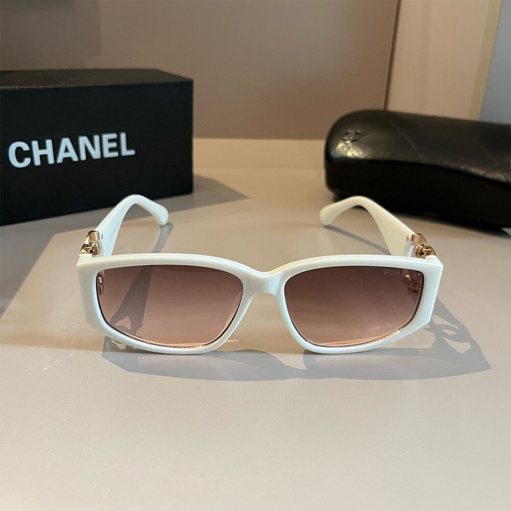 Ch**el SUNGLASSES