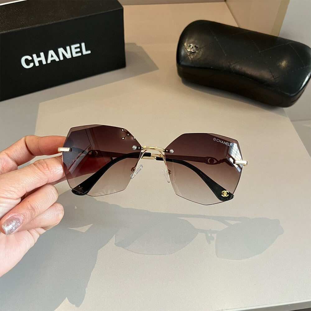 Ch**el SUNGLASSES