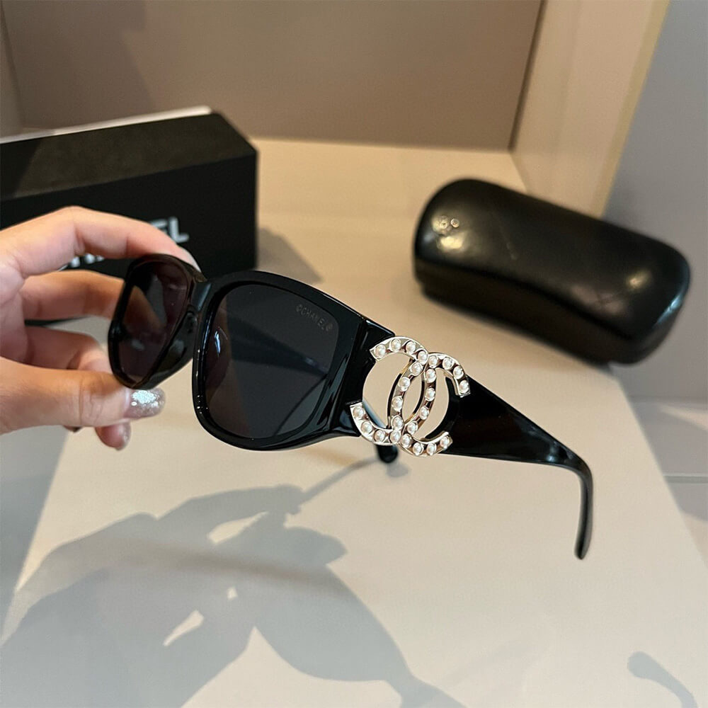 Ch**el SUNGLASSES