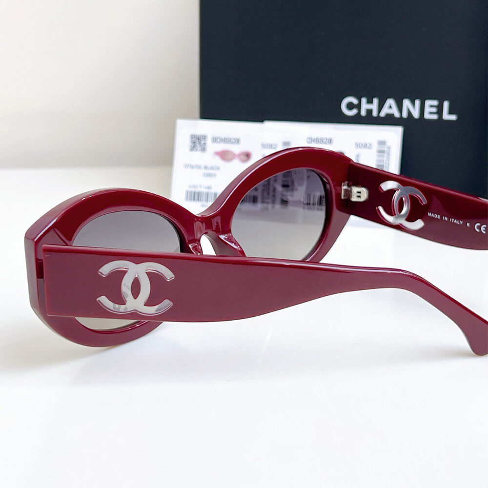 Ch**el SUNGLASSES