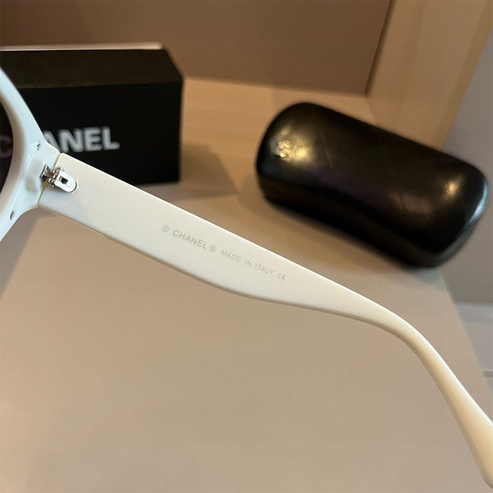 Ch**el SUNGLASSES
