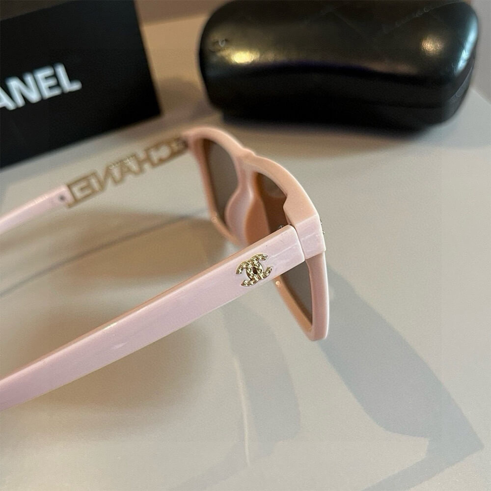 Ch**el SUNGLASSES