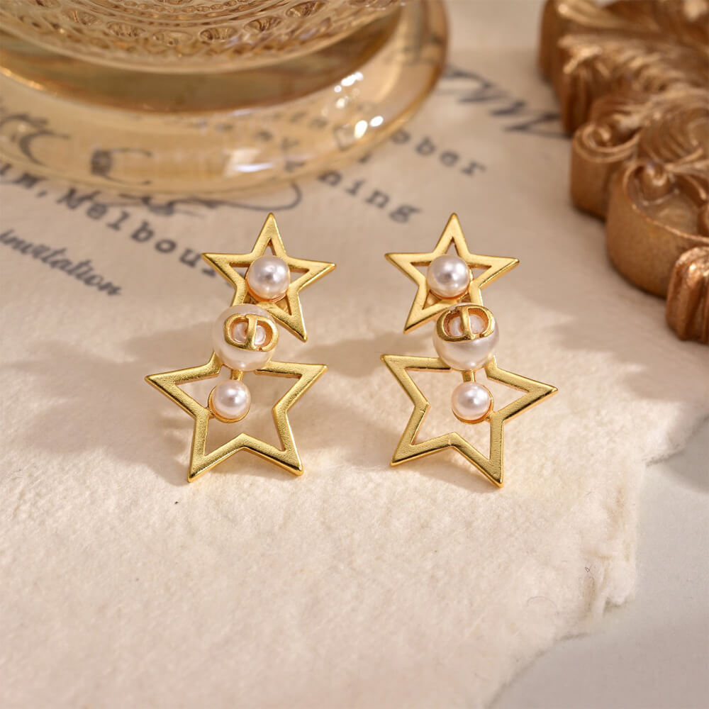 D10r EARRINGS