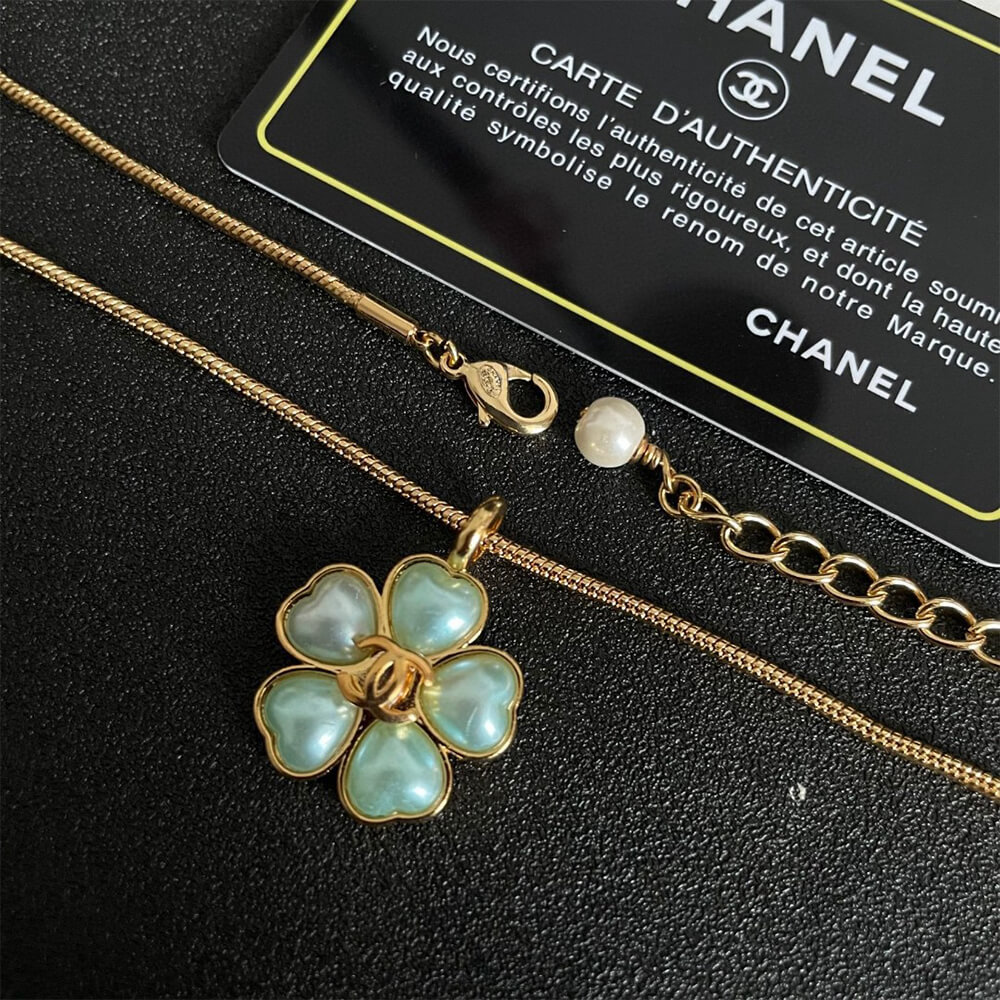 Ch**el Necklace