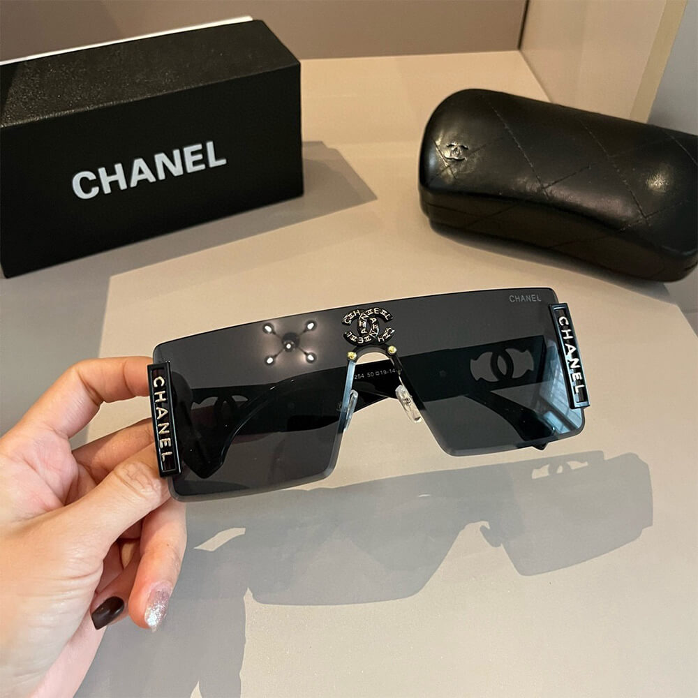 Ch**el SUNGLASSES