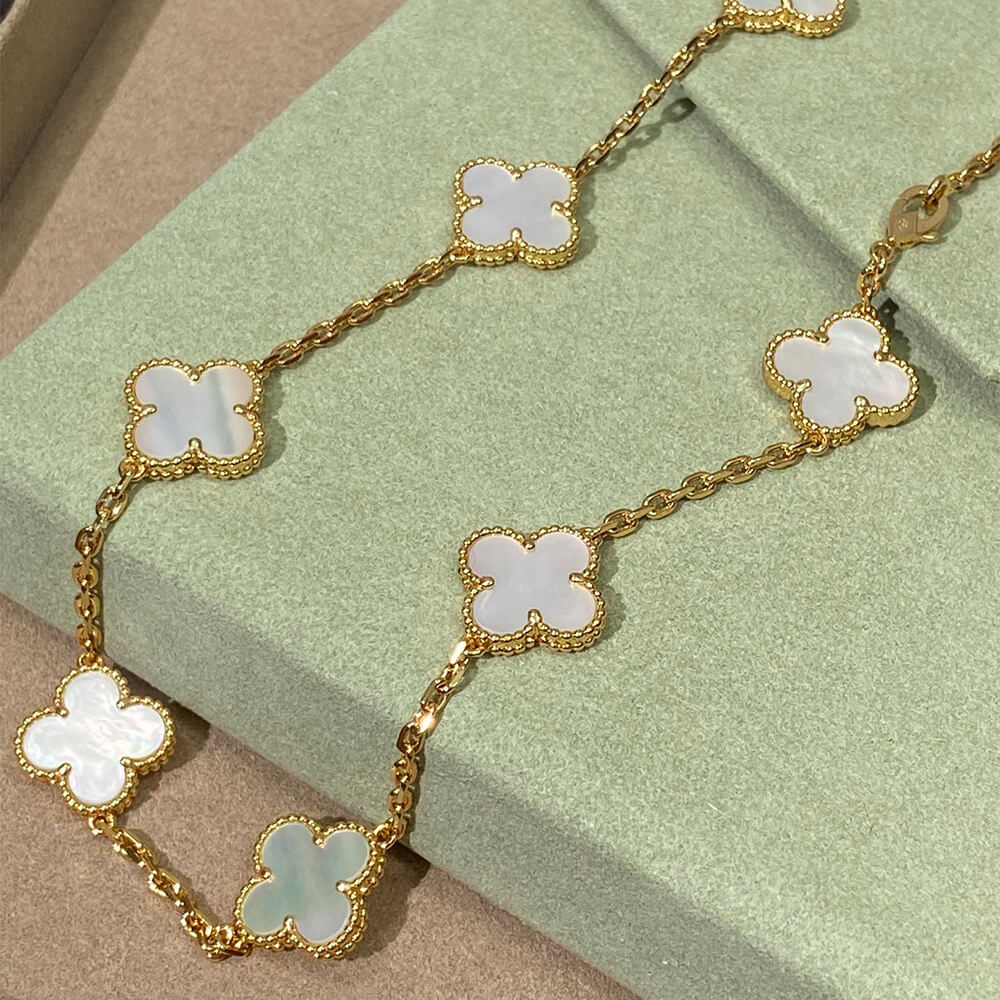 V*n Cl**f & Arpels Necklace