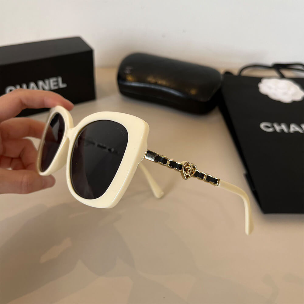 Ch**el SUNGLASSES
