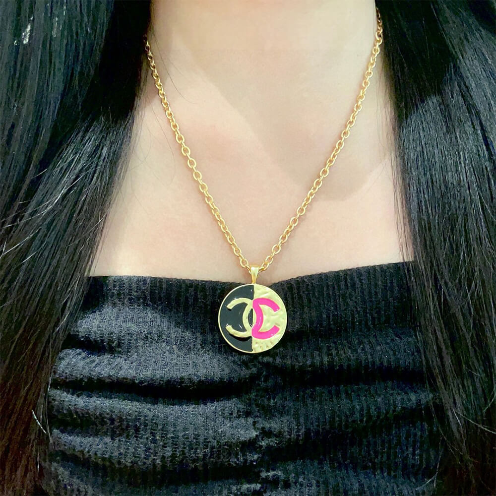 Ch**el Necklace
