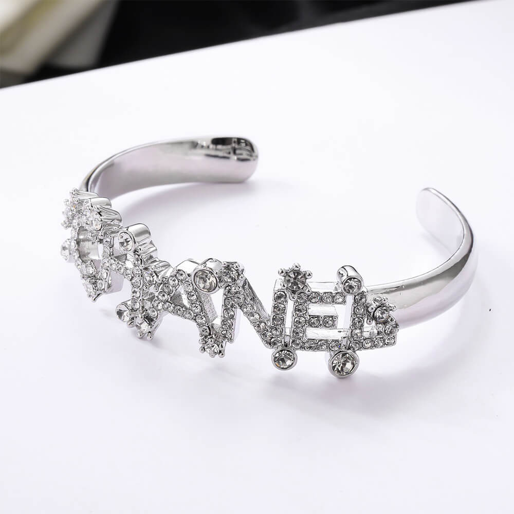 Ch**el bracelet