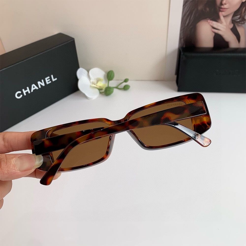 Ch**el SUNGLASSES