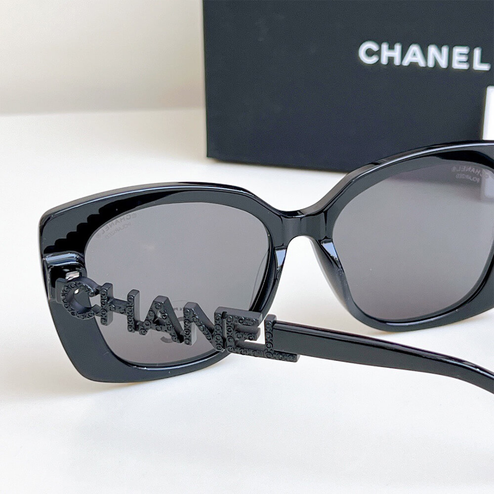 Ch**el SUNGLASSES