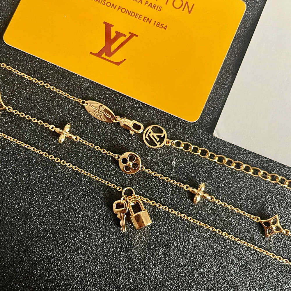 LV necklace