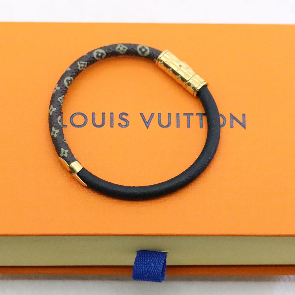 LV bracelet