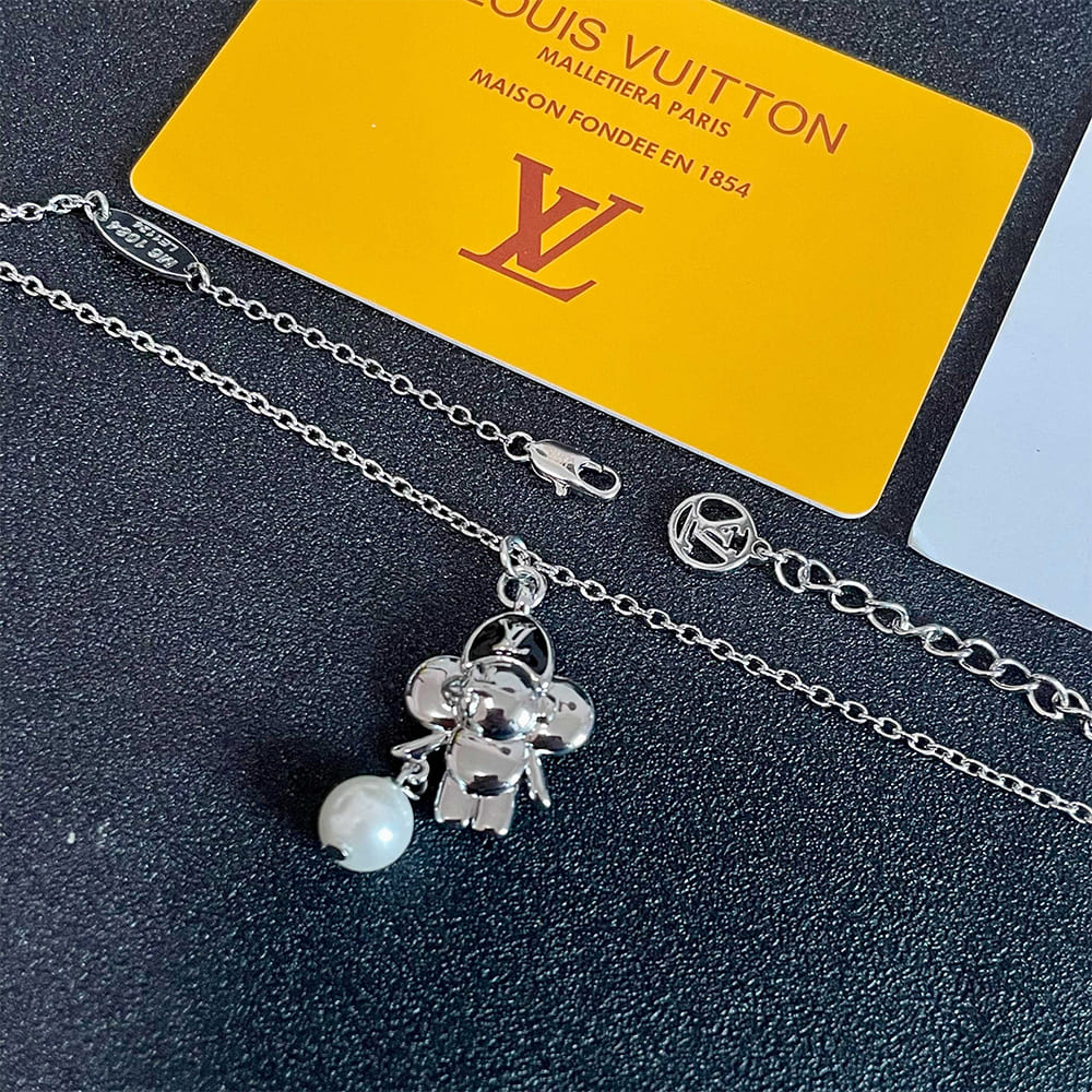 LV necklace