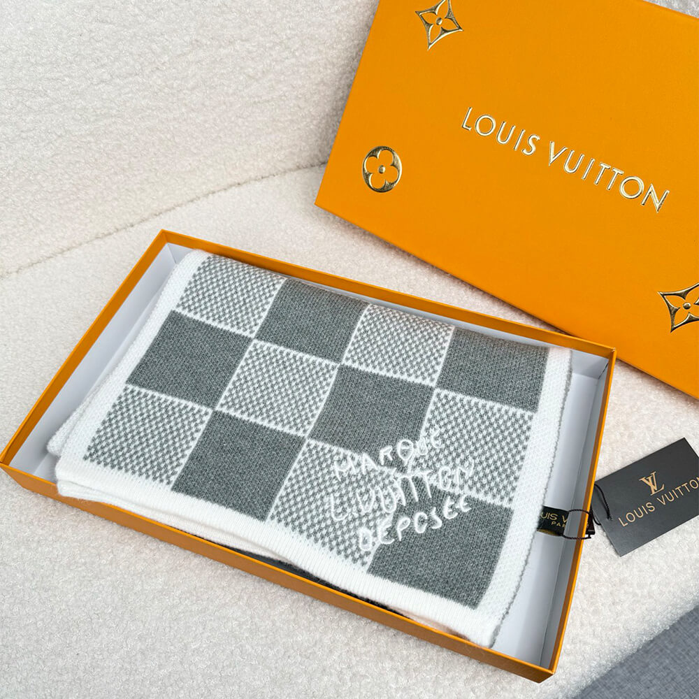LV Damier Heritage Scarf