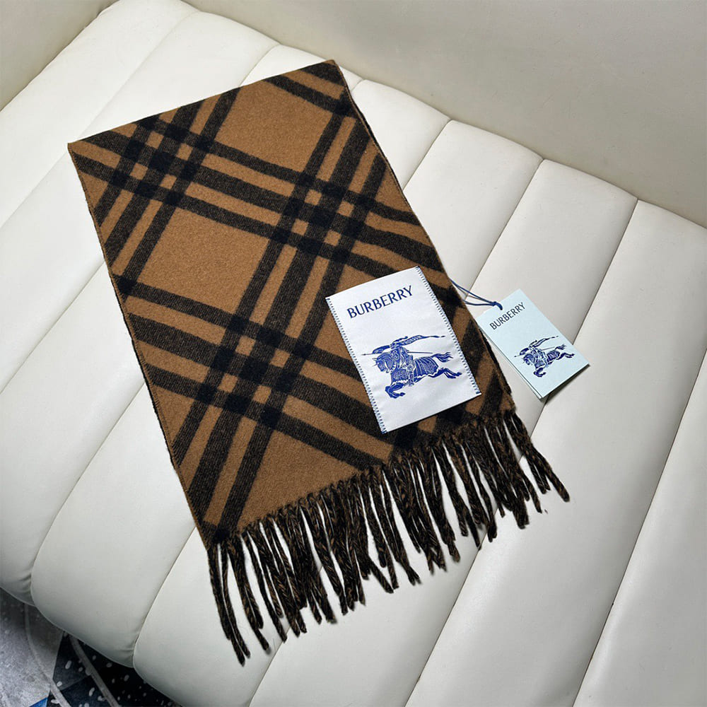 Bv*b*rry Check Cashmere Scarf