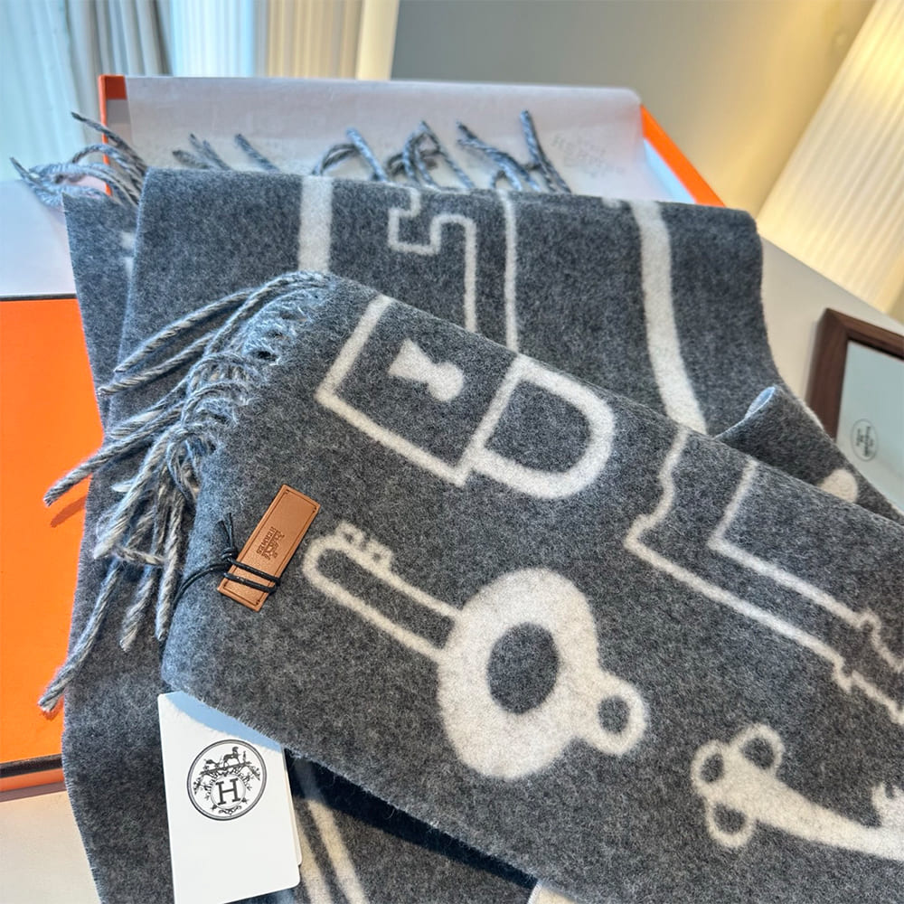 H**me5 Casaque Porte-Clefs Scarf