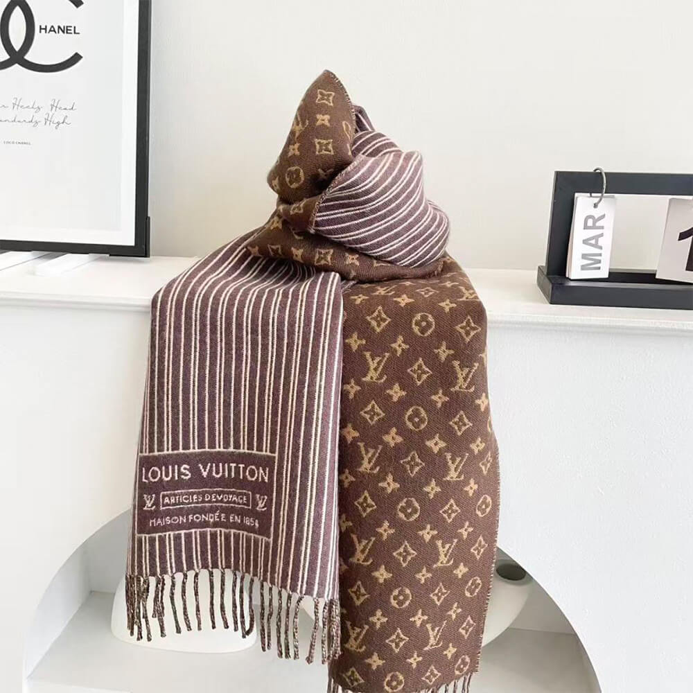 LV Scarf