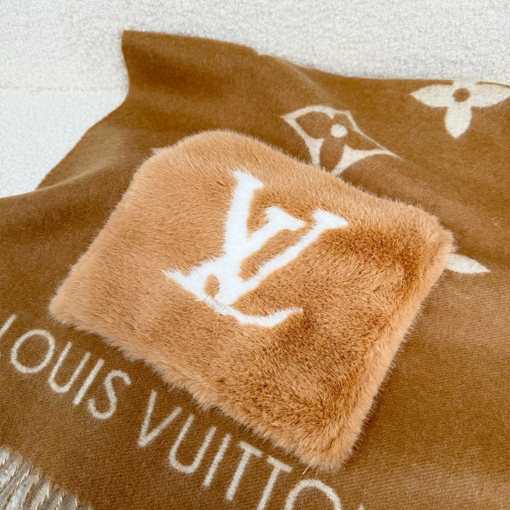 LV Cold Reykjavik Scarf