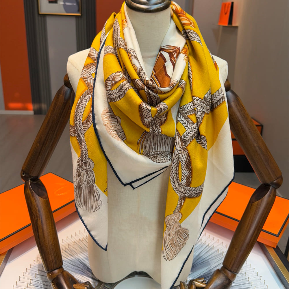 H**me5 Palefroi shawl 140