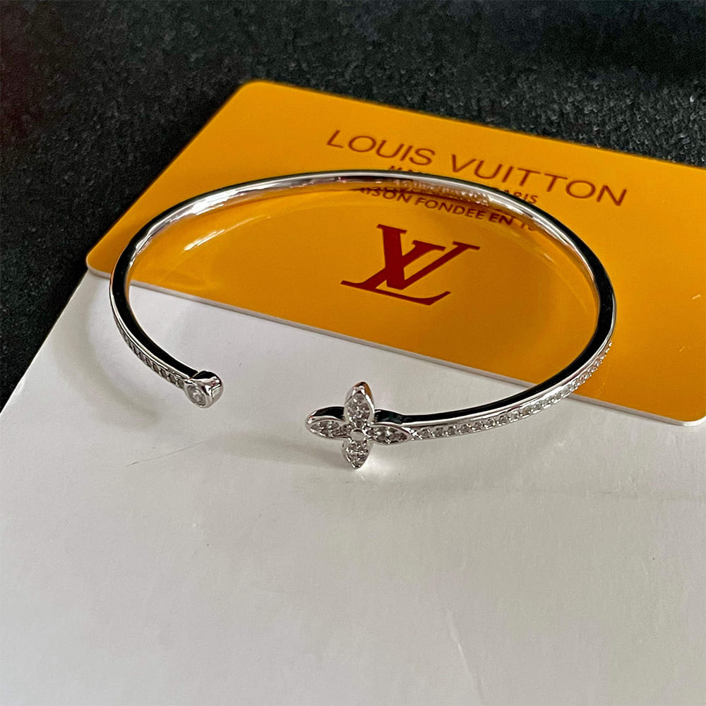 LV Bracelet