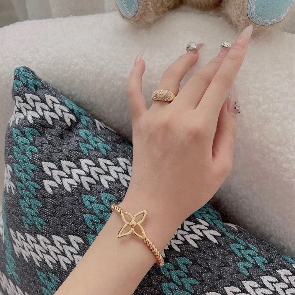 LV Bracelet