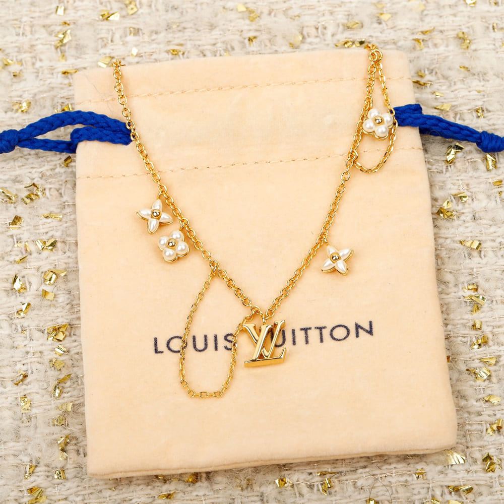 LV Floragram Necklace