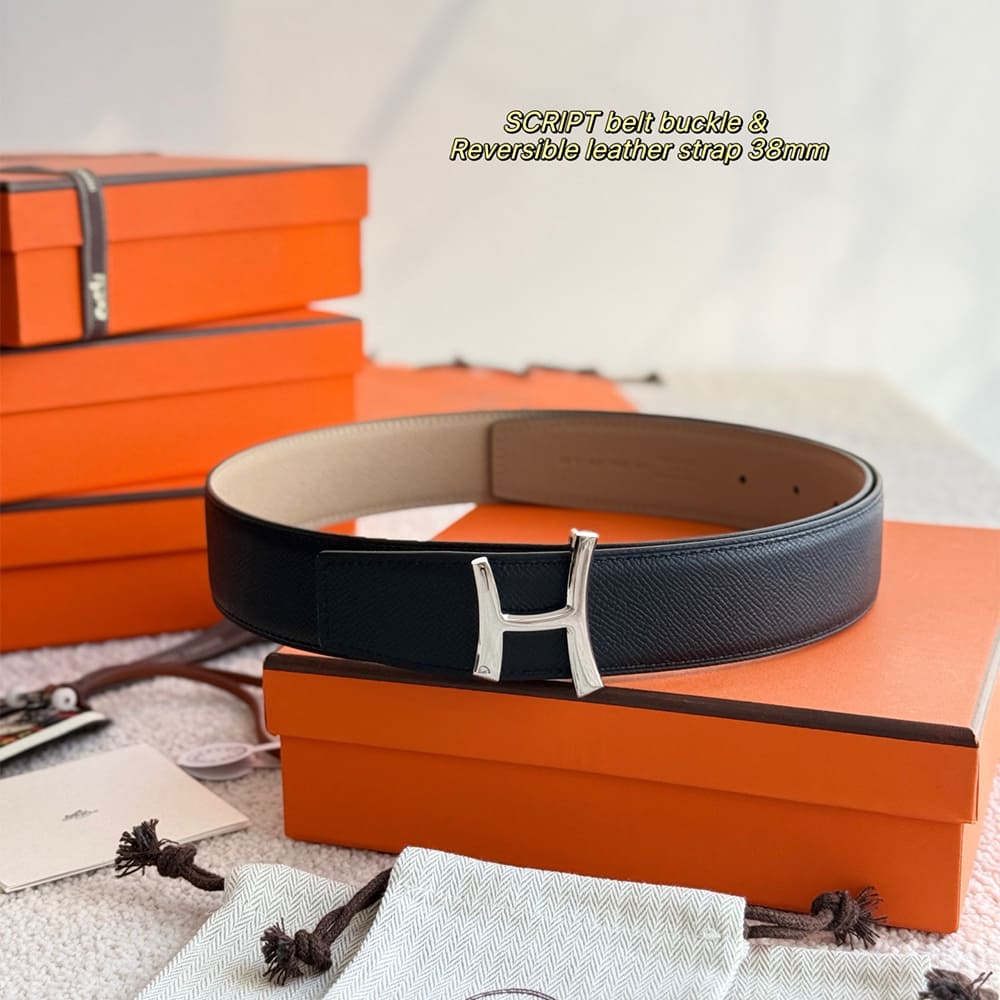 H**me5 Script belt buckle & Reversible leather strap 38 mm