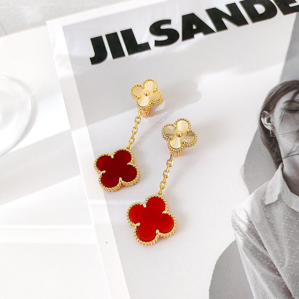 VCA Magic Alhambra EARRINGS