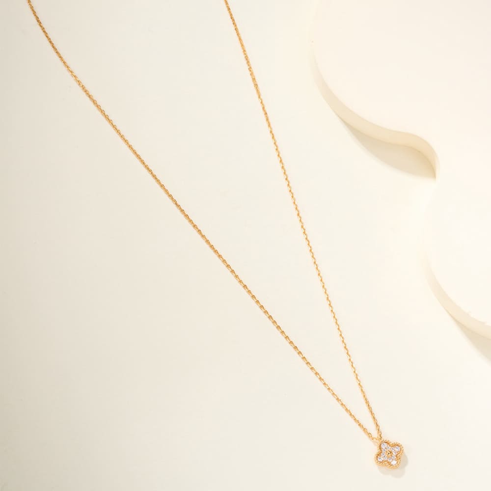 VCA necklace