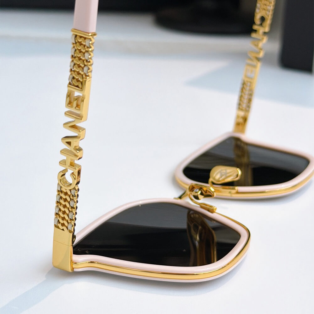 Ch**el SUNGLASSES