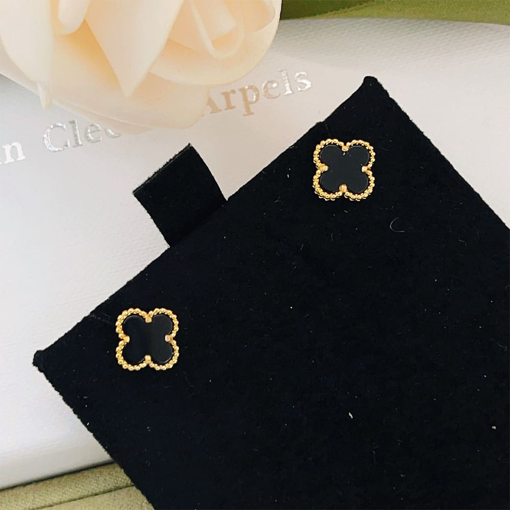 VCA Alhambra Earrings