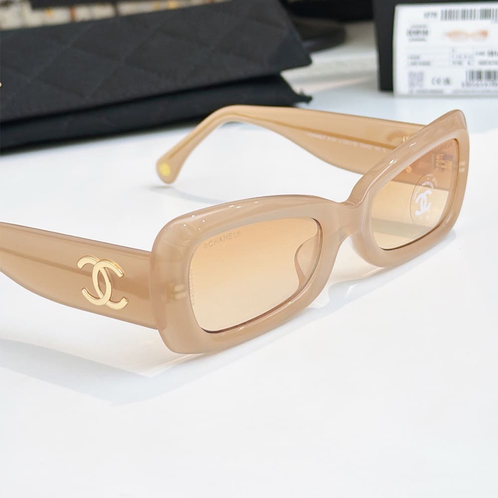 Ch**el Butterfly Sunglasses