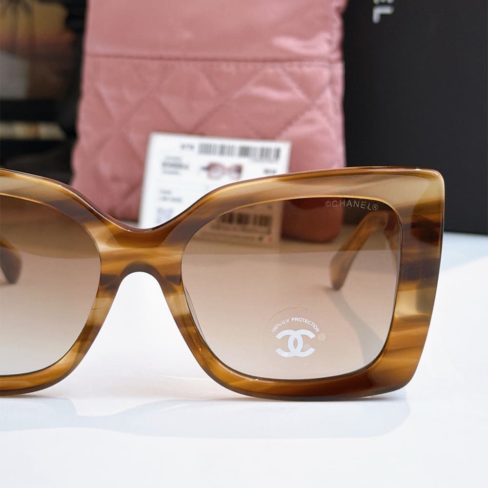 Ch**el Square Sunglasses