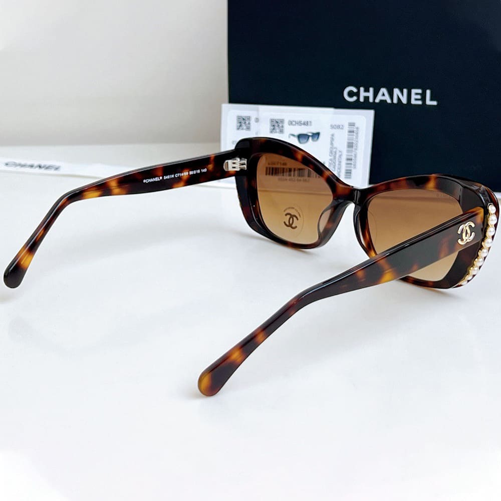 Ch**el CAT EYE Sunglasses